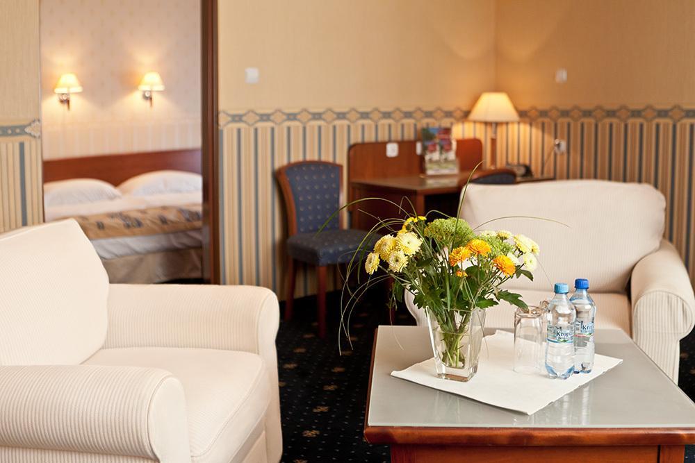 Hotel Osrodek Wypoczynkowo - Szkoleniowy Allianz Rynia Zimmer foto